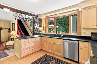 6 Brittany Ln, Easthampton, MA 01027 - Photo 12