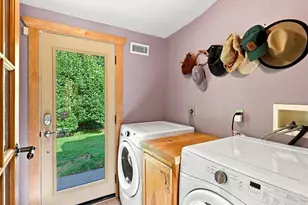 6 Brittany Ln, Easthampton, MA 01027 - Photo 24