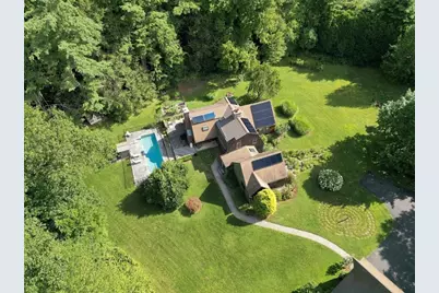 6 Brittany Lane, Easthampton, MA 01027 - Photo 2