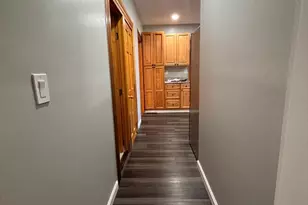4 Crown St, Worcester, MA 01609 - Photo 12
