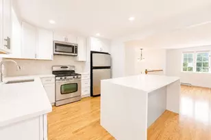18 Linda St, Foxboro, MA 02035 - Photo 12