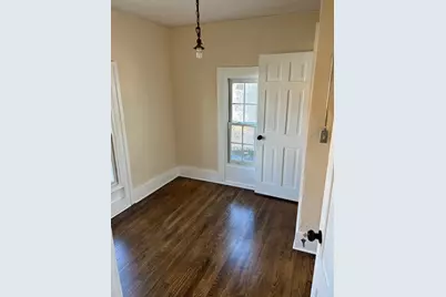 4 Crown St #2, Worcester, MA 01609 - Photo 8