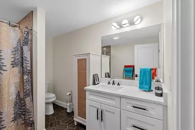185 Locust St, Swansea, MA 02777 - Photo 28