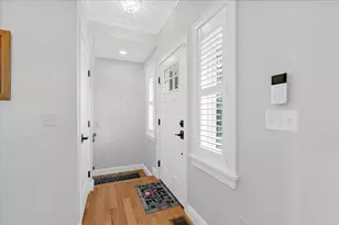 185 Locust St, Swansea, MA 02777 - Photo 6