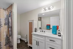 185 Locust St, Swansea, MA 02777 - Photo 28
