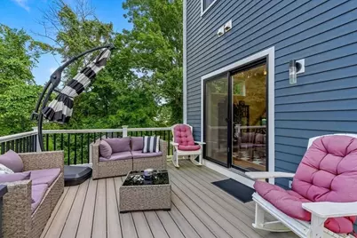 185 Locust St, Swansea, MA 02777 - Photo 38