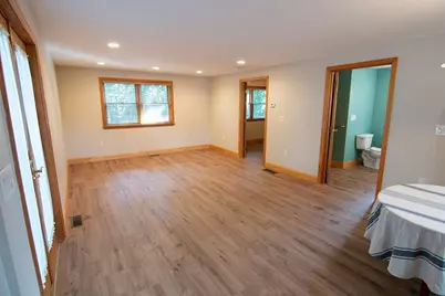 6 Wildwood Lane #B, Stoneham, MA 02180 - Photo 8