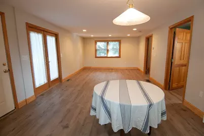 6 Wildwood Lane #B, Stoneham, MA 02180 - Photo 4