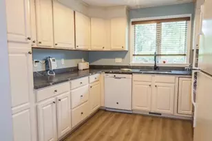 15 Classic Cir, Mashpee, MA 02649 - Photo 4