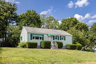 31 Anna Rd, Woburn, MA 01801 - Photo 2