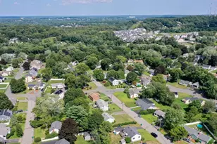 31 Anna Rd, Woburn, MA 01801 - Photo 30