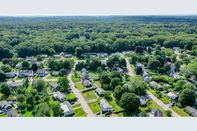 31 Anna Rd, Woburn, MA 01801 - Photo 32