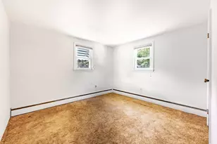 31 Anna Rd, Woburn, MA 01801 - Photo 14