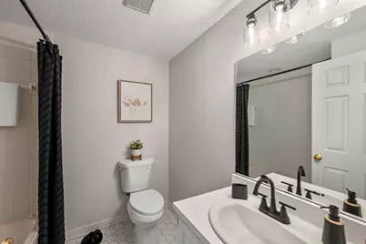 12 Ledgewood Way #16, Peabody, MA 01960 - Photo 18