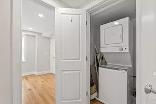 8 Hale St, Rockport, MA 01966 - Photo 10
