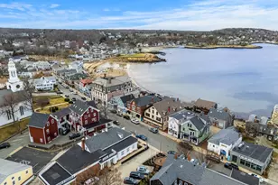 8 Hale St, Rockport, MA 01966 - Photo 24