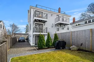 8 Hale St, Rockport, MA 01966 - Photo 18
