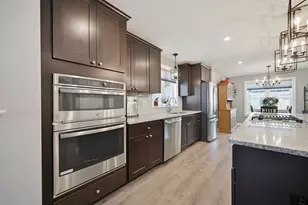 8 Twin Pnes Ln, Plymouth, MA 02360 - Photo 6