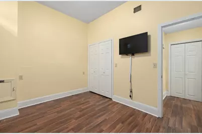 576 Fairmount St, Woonsocket, RI 02895 - Photo 12