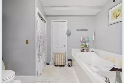 576 Fairmount St, Woonsocket, RI 02895 - Photo 20