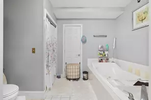 576 Fairmount St, Woonsocket, RI 02895 - Photo 20