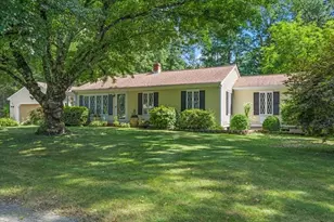 28 Lawrence Rd, Halifax, MA 02338 - Photo 2