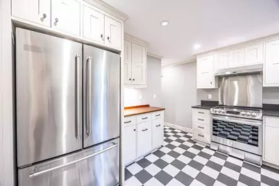 85 Woodland Rd, Boston, MA 02130 - Photo 2
