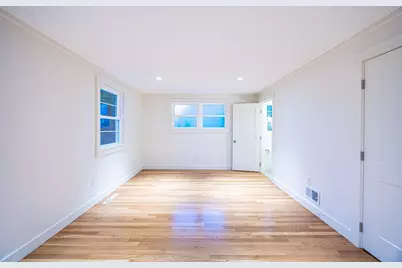 85 Woodland Rd, Boston, MA 02130 - Photo 16