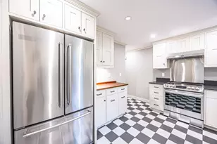 85 Woodland Rd, Boston, MA 02130 - Photo 2