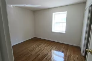 36 Williamsburg, Springfield, MA 01108 - Photo 4