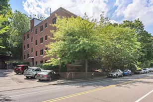 648 Washington St, Brookline, MA 02446 - Photo 16