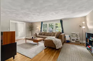 30 Whip O Will Ln, Milford, MA 01757 - Photo 8