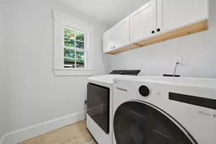 105 Bow St, Peabody, MA 01960 - Photo 14