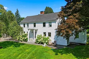 105 Bow St, Peabody, MA 01960 - Photo 2