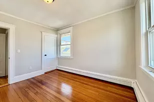 122 Rawson Rd, Quincy, MA 02170 - Photo 4