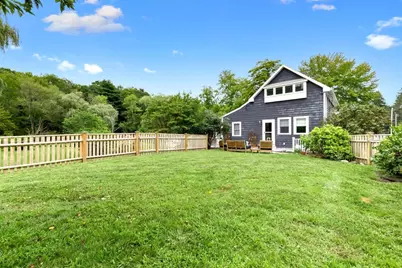 52 Bridge St, Hamilton, MA 01982 - Photo 2