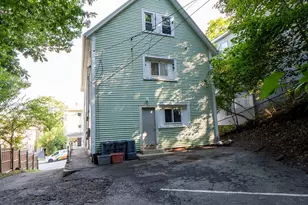 106 Illinois St, Worcester, MA 01603 - Photo 4