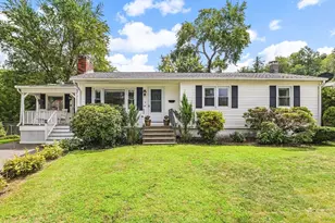 28 Lillian Terrace, Dracut, MA 01826 - Photo 2