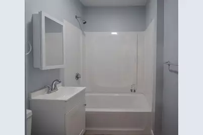 12 Ives St, Worcester, MA 01603 - Photo 12