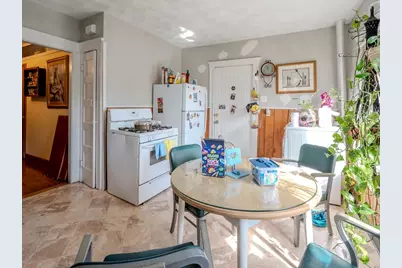 12 Ives St, Worcester, MA 01603 - Photo 34