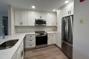 130 Briarcliff Rd, Raynham, MA 02767 - Photo 2