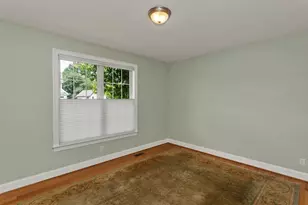 26 Bluegrass Dr, East Longmeadow, MA 01028 - Photo 20