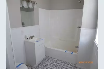 24 Pendleton Ave, Chicopee, MA 01020 - Photo 6