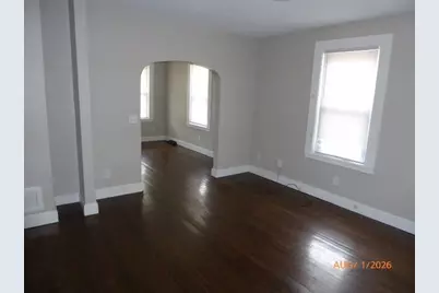 24 Pendleton Ave, Chicopee, MA 01020 - Photo 4