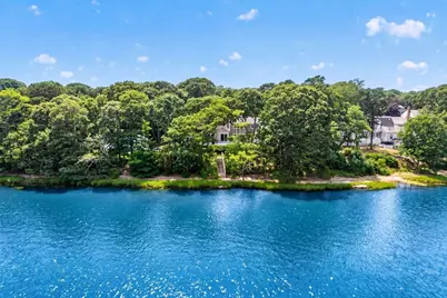 50 Shaker Ln, Falmouth, MA 02536 - Photo 6