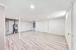 87 Beacon Ave, Lawrence, MA 01843 - Photo 16