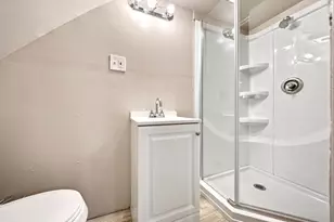 87 Beacon Ave, Lawrence, MA 01843 - Photo 18