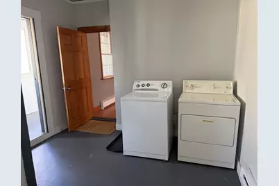 61 Butterfield St, Lowell, MA 01854 - Photo 14