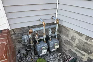 61 Butterfield St, Lowell, MA 01854 - Photo 28