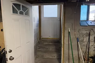 61 Butterfield St, Lowell, MA 01854 - Photo 24